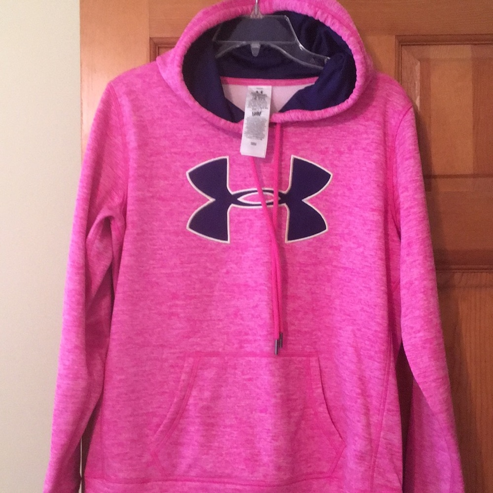 Hooded under amour sweatshirt